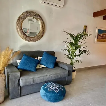 La Casa Mia I